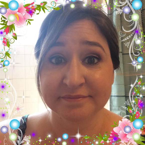 Meet your Posher, Esther - Picture 1 of 1